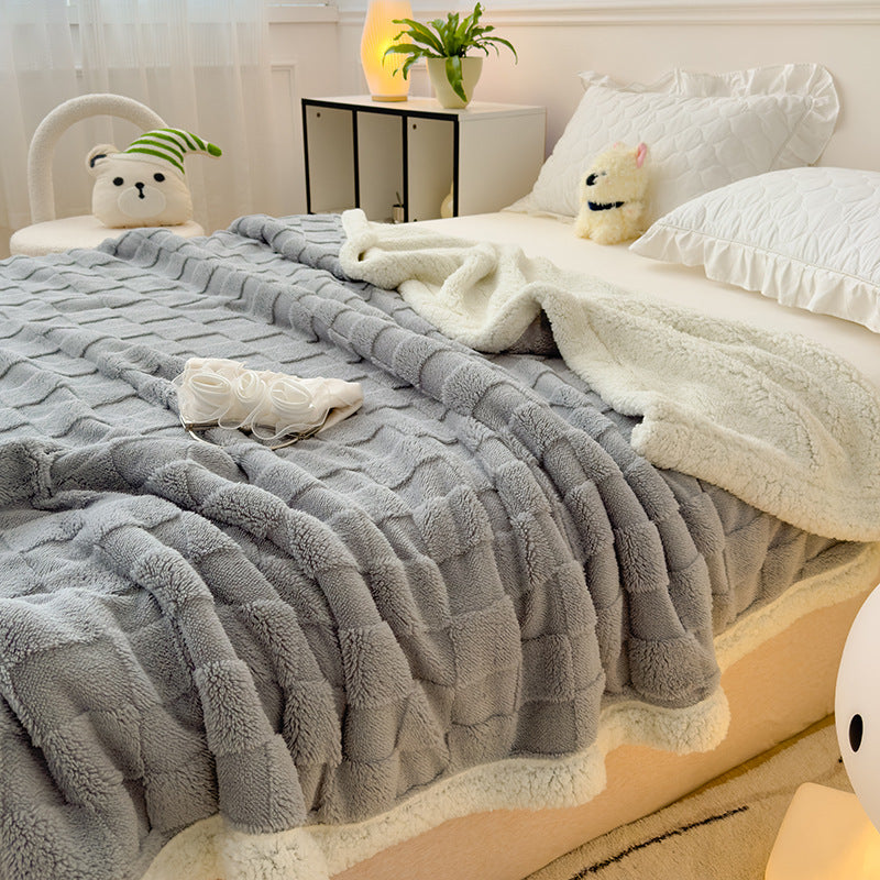 Luxuriously Textured Fleece Bedspread