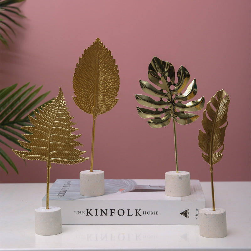 Elegant Ginkgo Leaf Decor Homeandso
