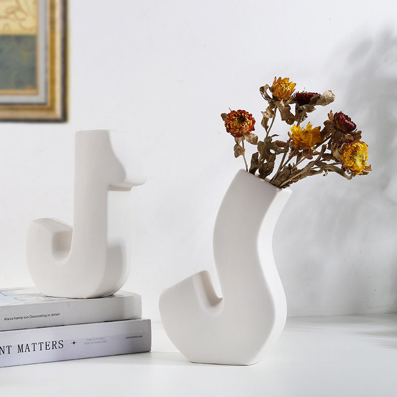 Elegant Minimalist Ceramic Vase Homeandso