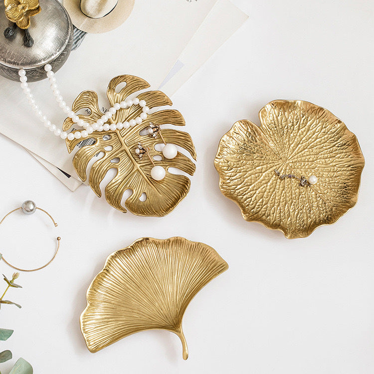 Ornate Leaf-Shaped Dish Homeandso