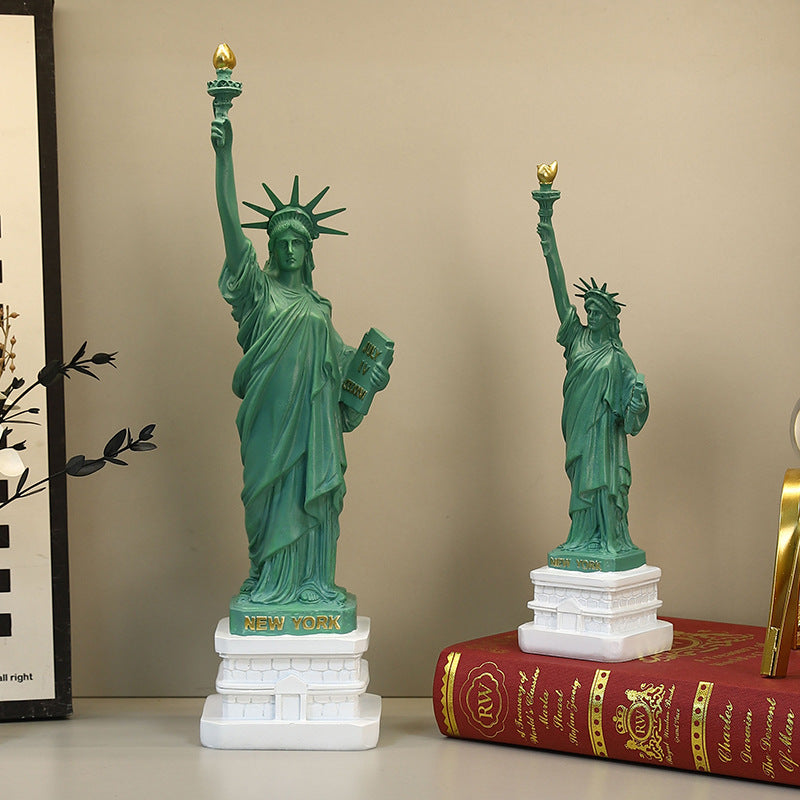 Decorative Statue of Liberty Model Homeandso