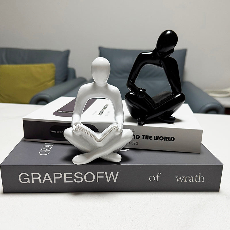 Readying Pose Decorative Figurine Homeandso