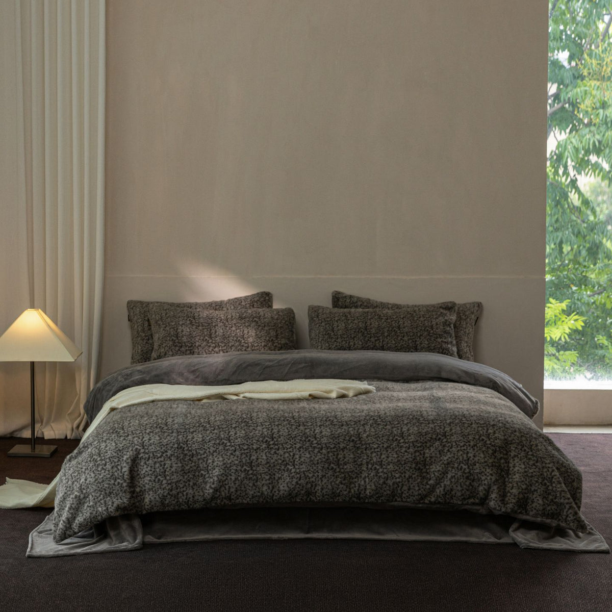 Decorative Premium Linen Bedding Set Homeandso
