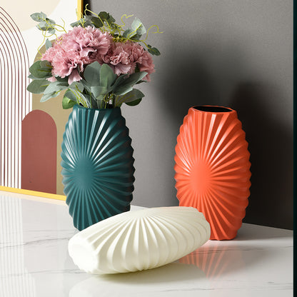 Decorative Ridged Flower Vase