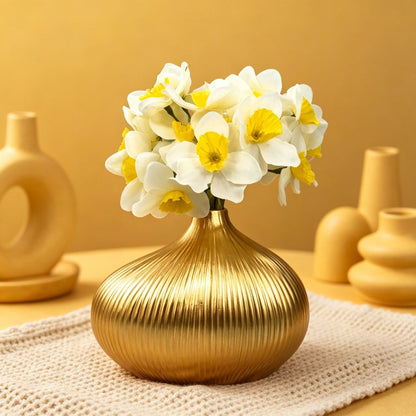 Elegant Ribbed Decorative Ceramic Vase Homeandso
