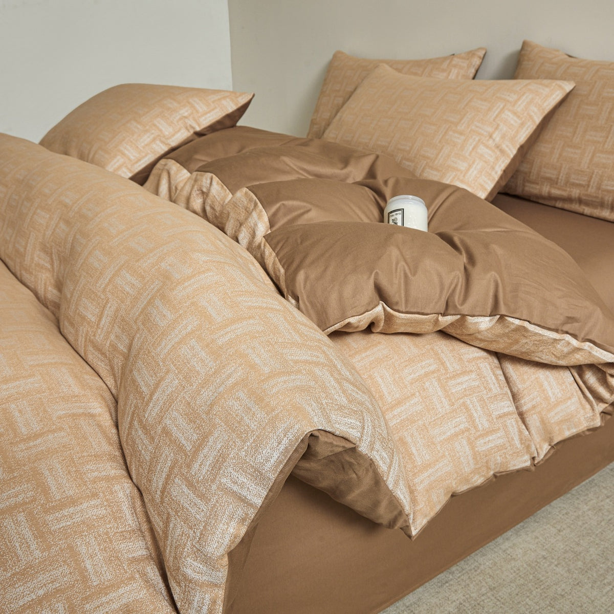 Embroidered Leaf Print Duvet Cover Set