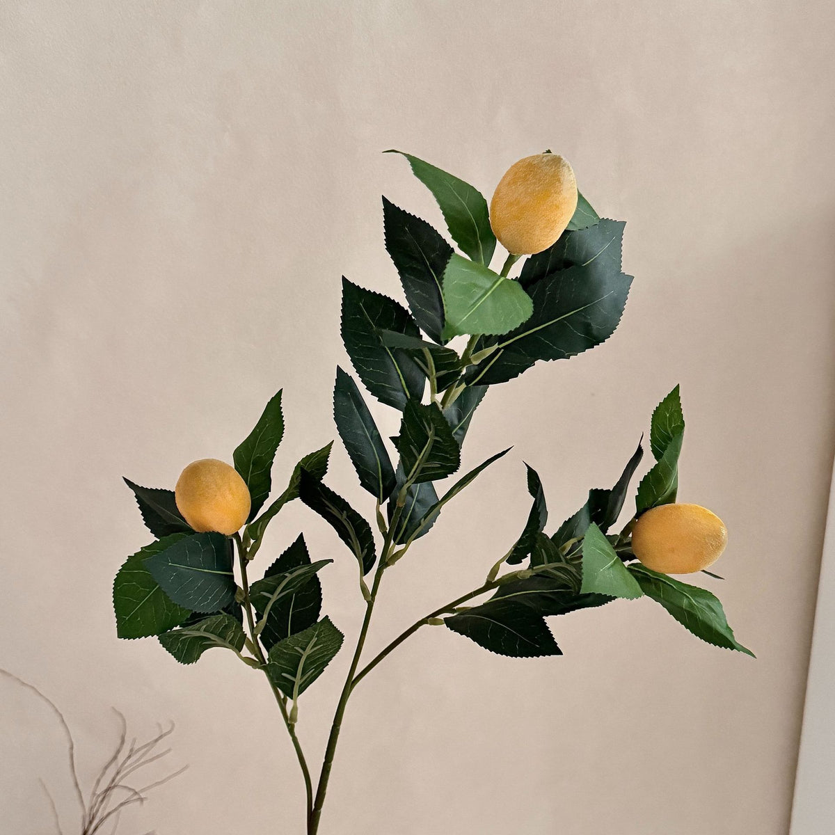 Decorative Floral Piece for Home Interior
