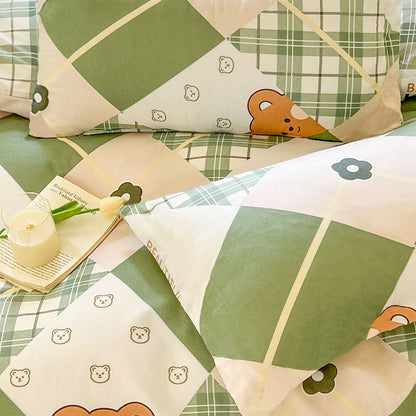 Stylish Plaid Bedding Set