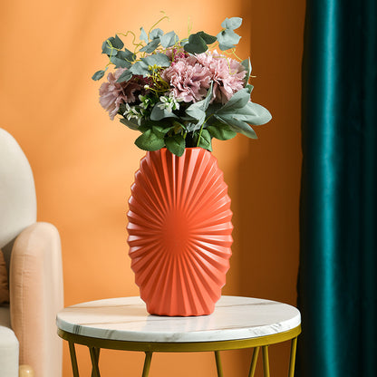 Decorative Ridged Flower Vase