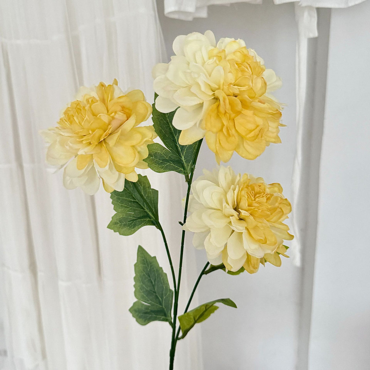 Dimensional Floral Stem Arrangement