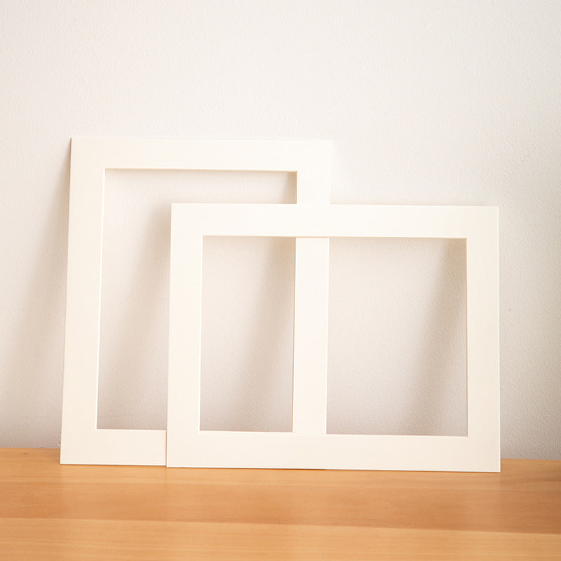 Minimalistisches Mehrfachrahmen-Display