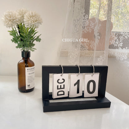 Decorative Calendar Stand