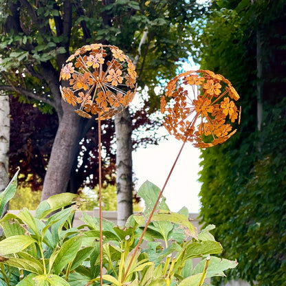 Decorative Garden Flower Stake Homeandso