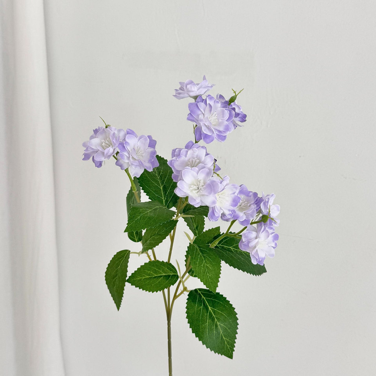 Decorative Floral Arrangement for Living Room