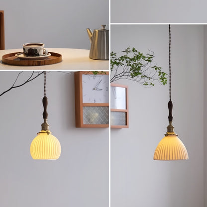 Vintage-Style Glass Pendant Lamp