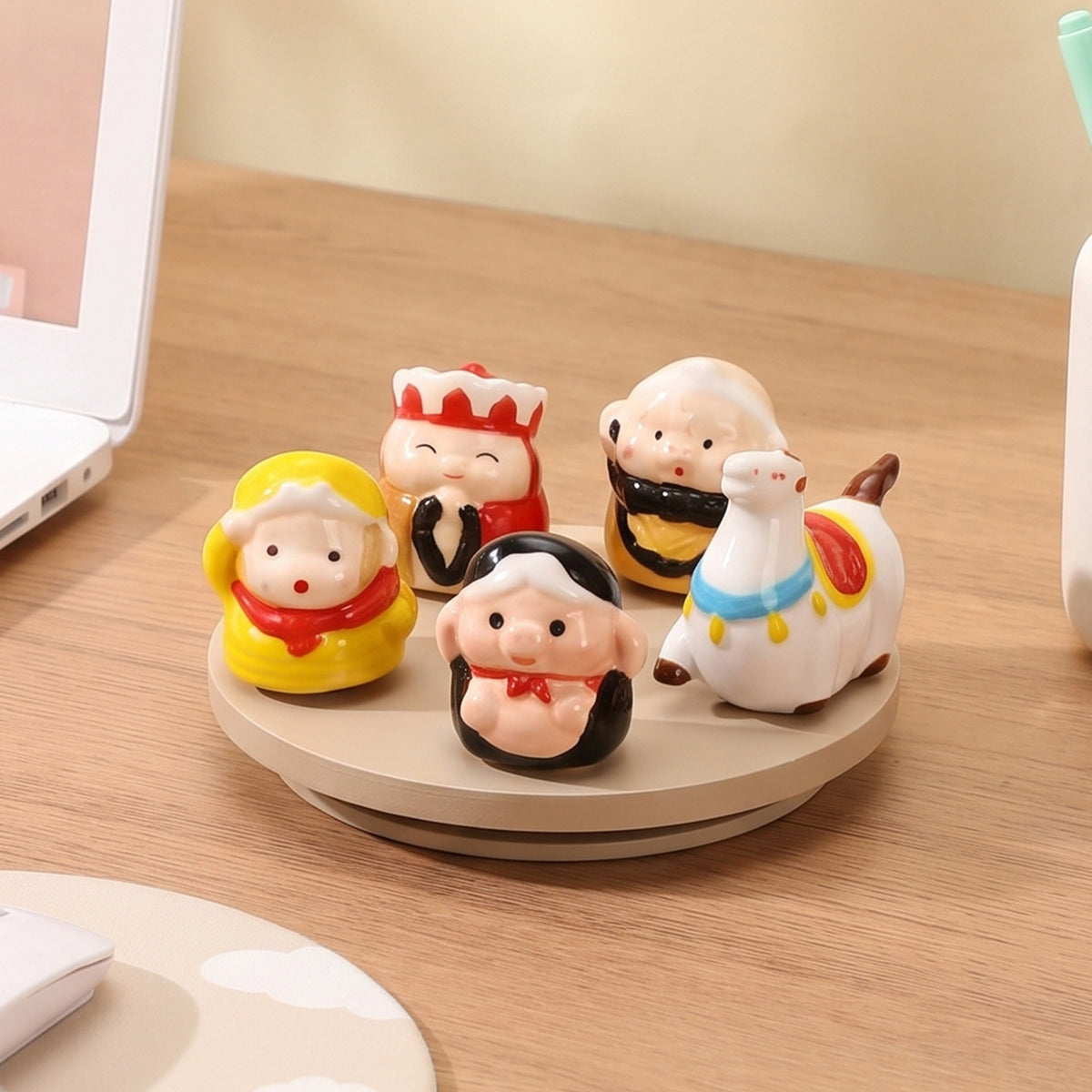 Fun Character Piggy Bank Homeandso