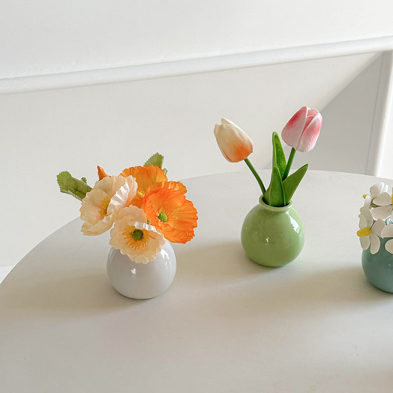 Minimalist Ceramic Decorative Vase Homeandso
