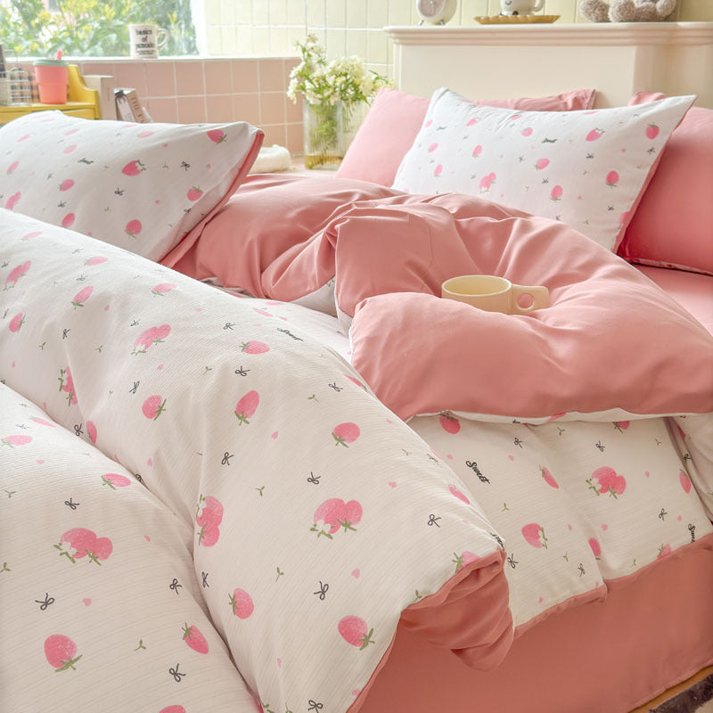 Playful Bear-Themed Bedding Set Homeandso