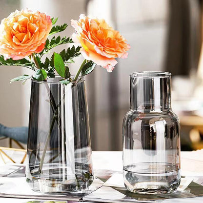 Elegante taillose Glas Wasserkrug