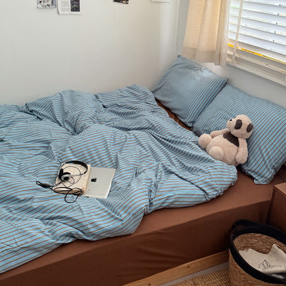 Decorative Striped Bed Linen Set Homeandso