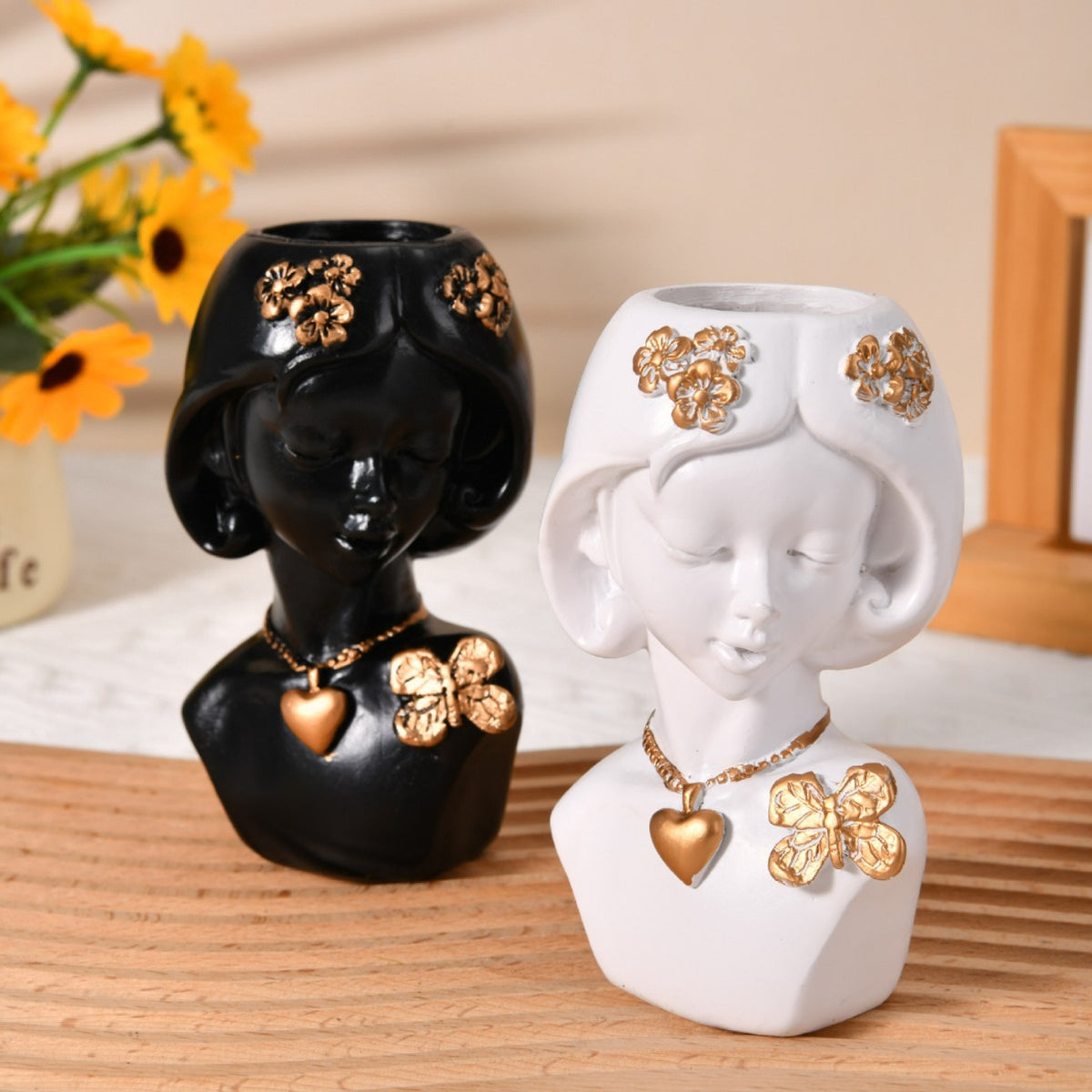 Decorative Bust Figurine Homeandso