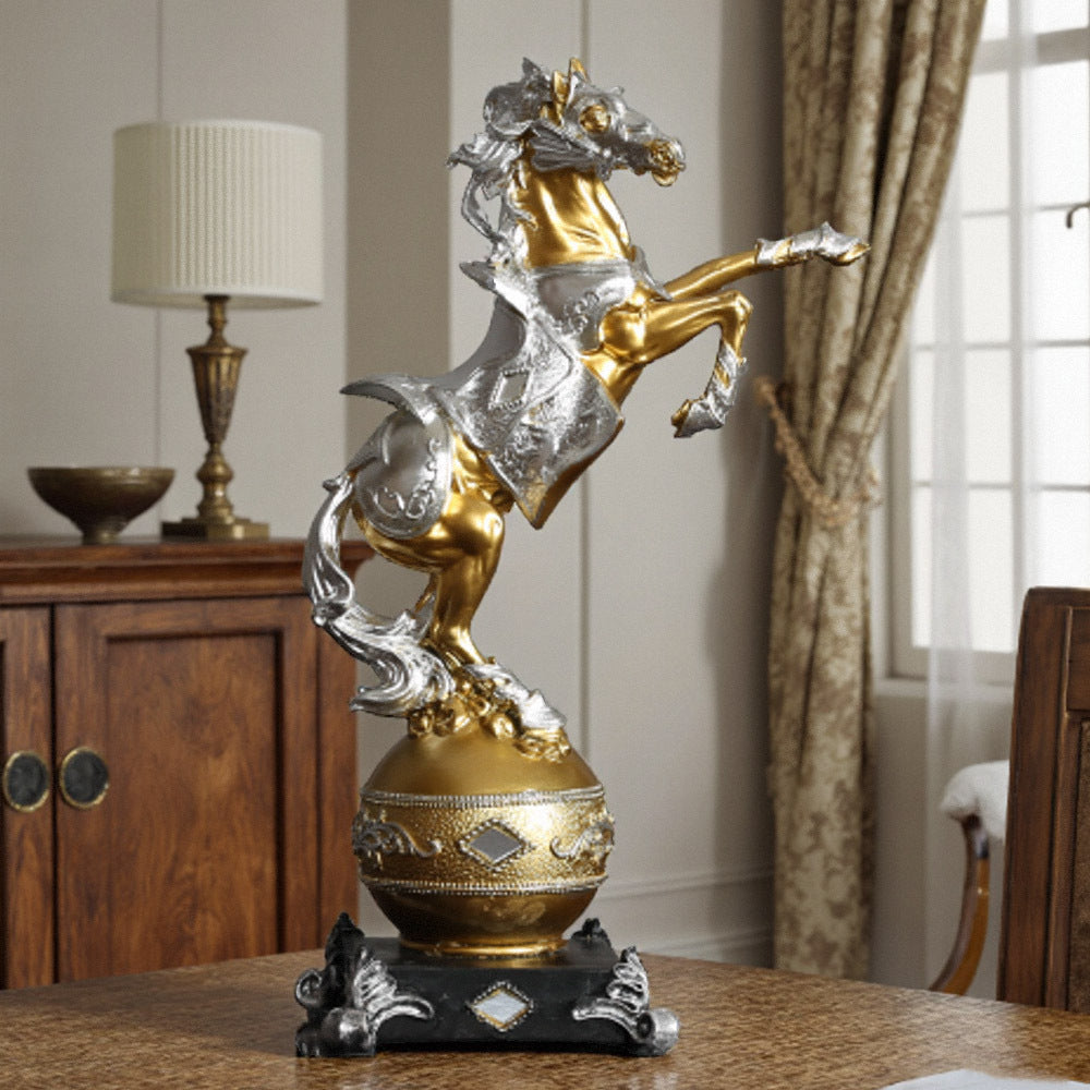 Majestic Horse Figurine Homeandso