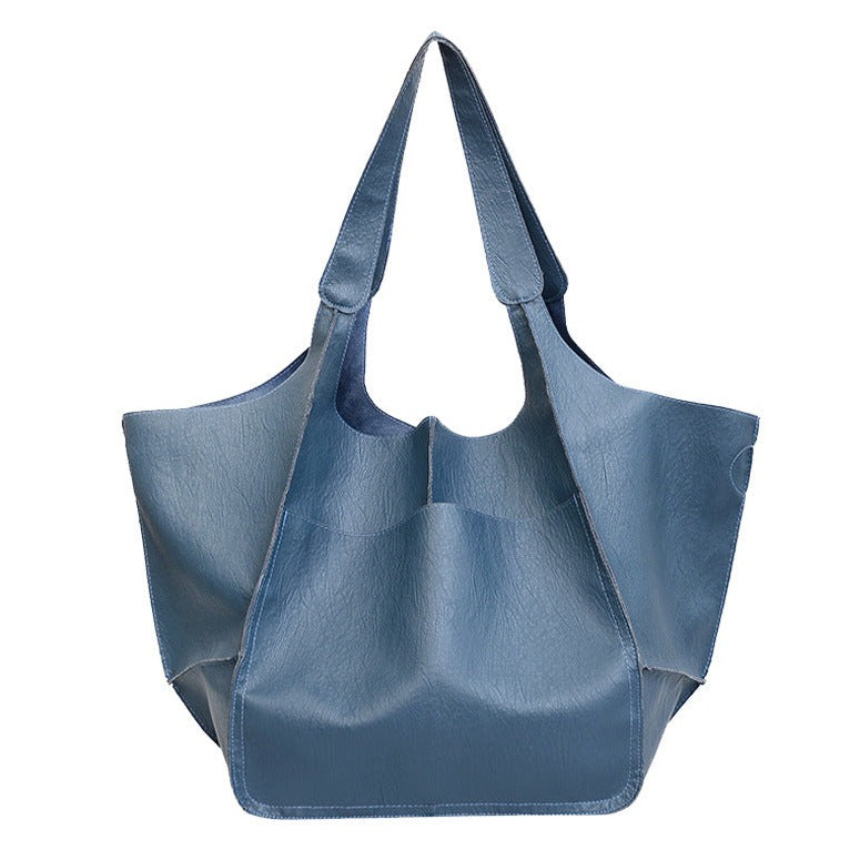 Bag made of vegan leather | Soft and light