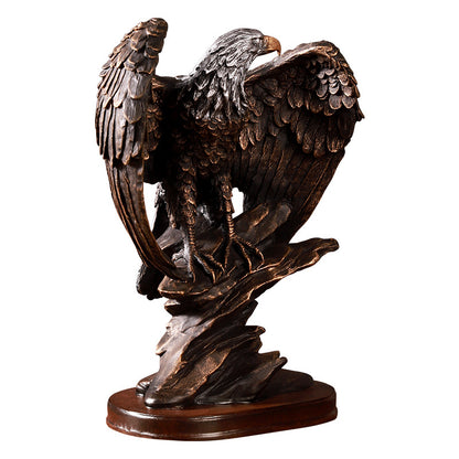 Majestic Eagle Figurine Homeandso