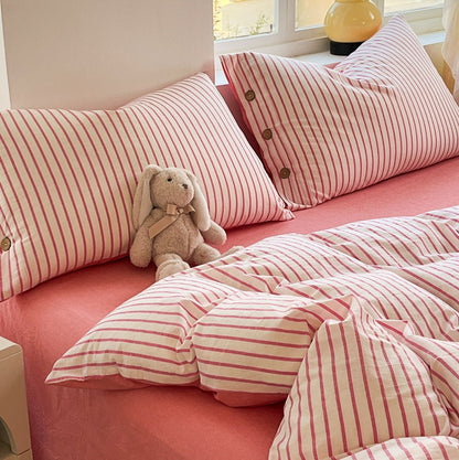 Decorative Comforting Striped Bed Linen Set Homeandso