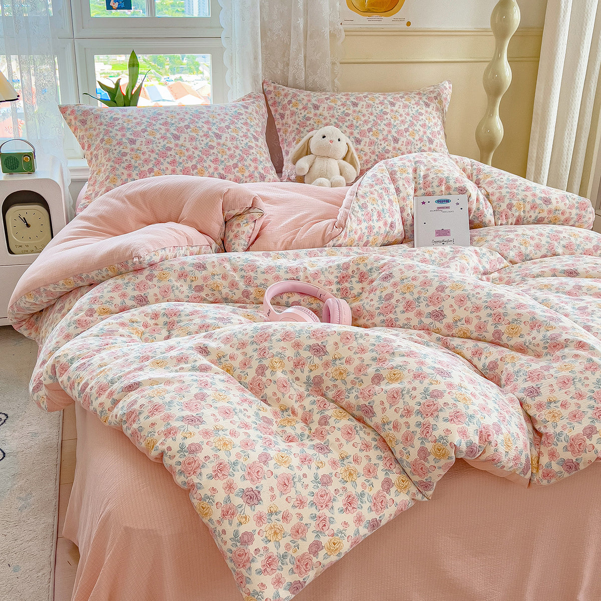 Heart Patterned Quilt Set Homeandso