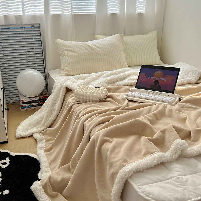 Fluffy Sherpa-Fleece Blanket