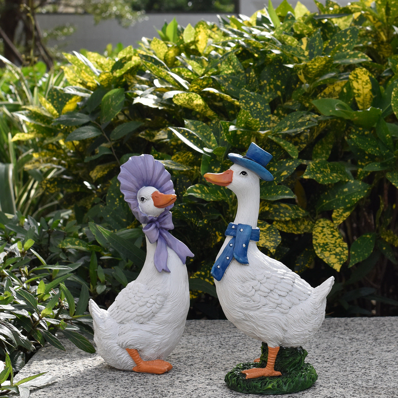 Decorative Garden Duck Figurine Homeandso