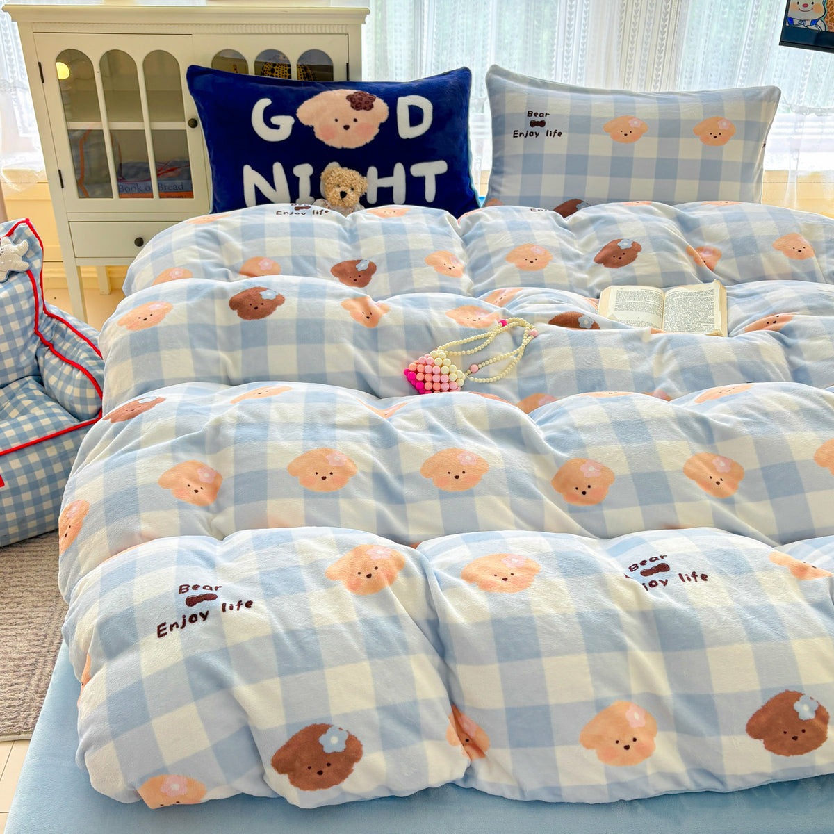 Playful Animal-Themed Comforter Set Homeandso