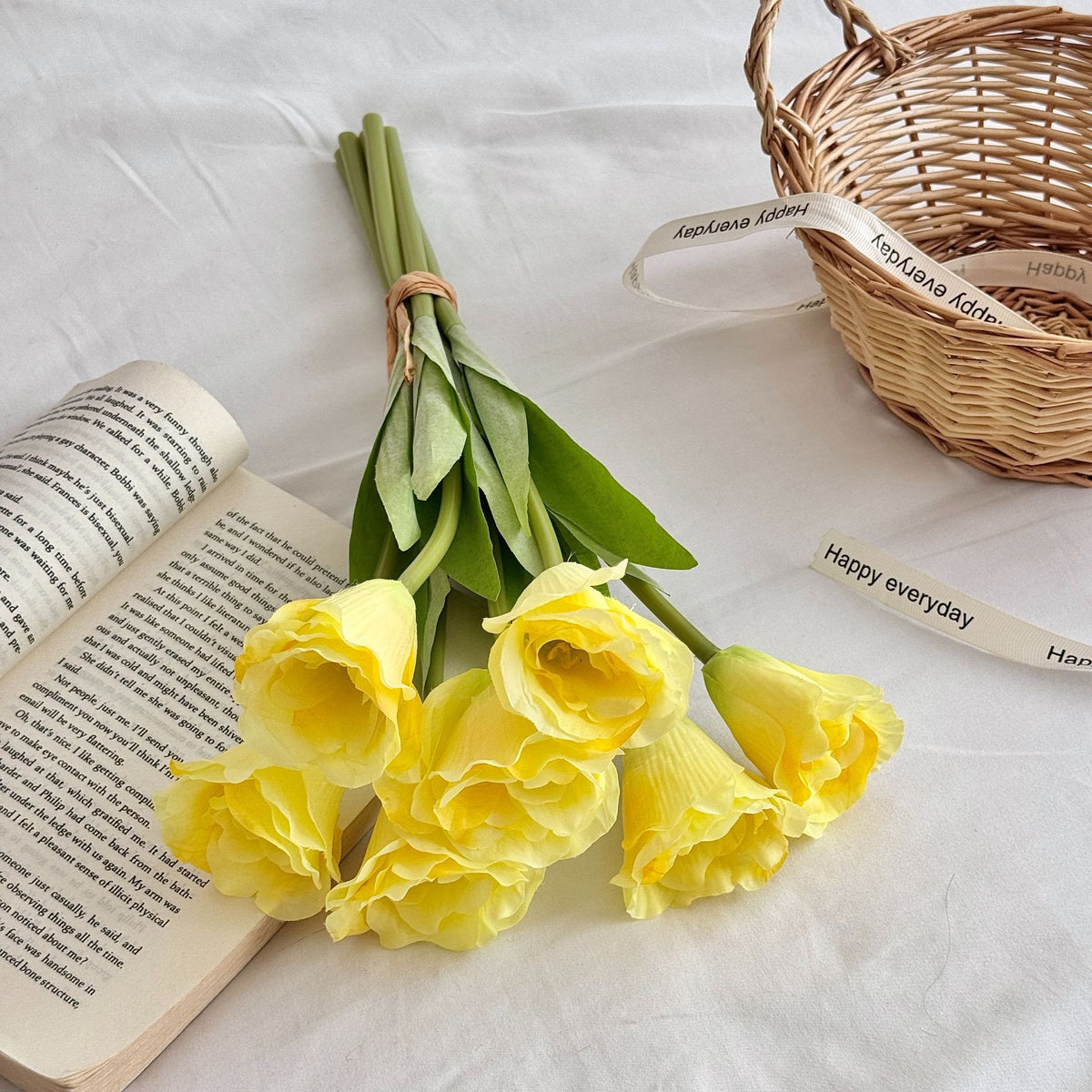 Realistic Silk Tulip Bouquet for Home Display