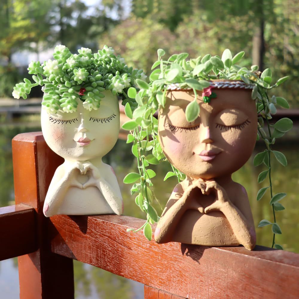 Heart-Shaped Love Figurine Homeandso