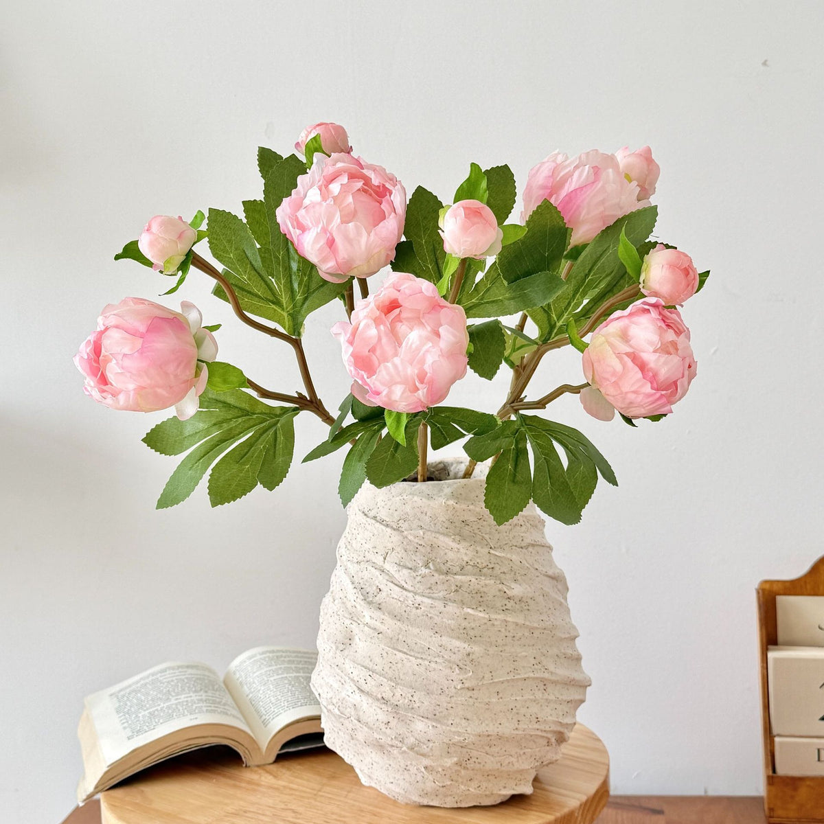 Realistic Peony Decoration Stem for Home Floral Display