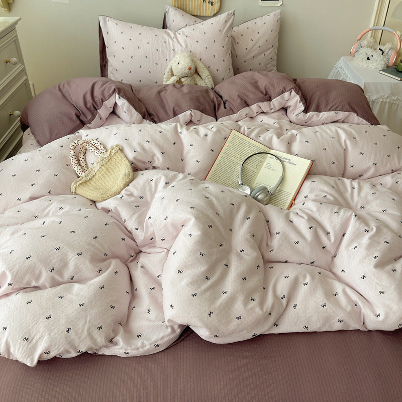Whimsical Cartoon-Themed Comforter Set