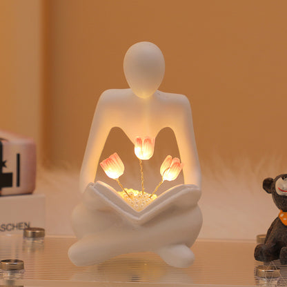 Modern Decorative Figurine Homeandso