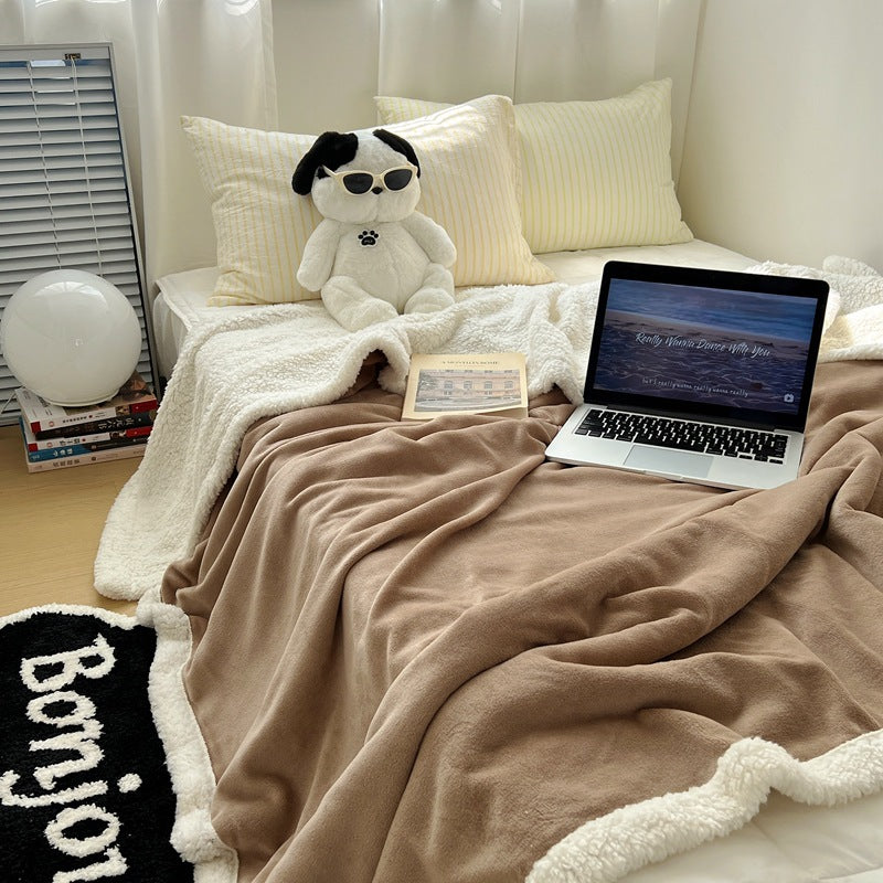 Fluffy Sherpa-Fleece Blanket