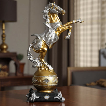 Majestic Horse Figurine Homeandso