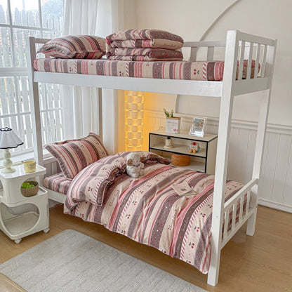 Lightweight Comforter Set