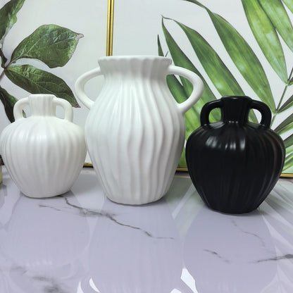 Elegant Ribbed Decorative Vase