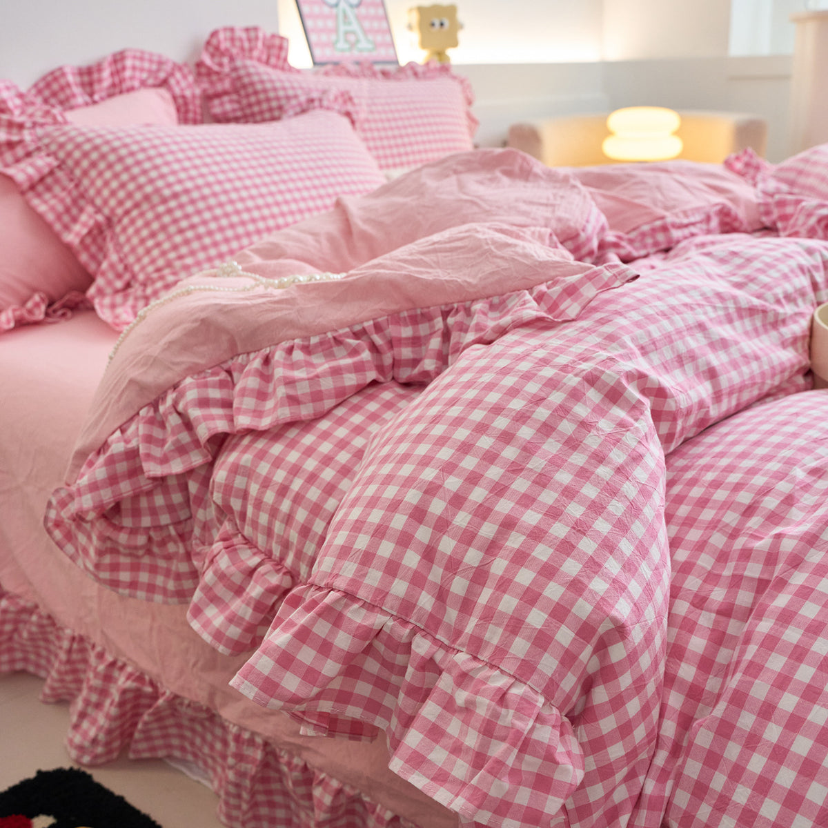 Decorative Gingham Patterned Ruffled Bedding Set Homeandso