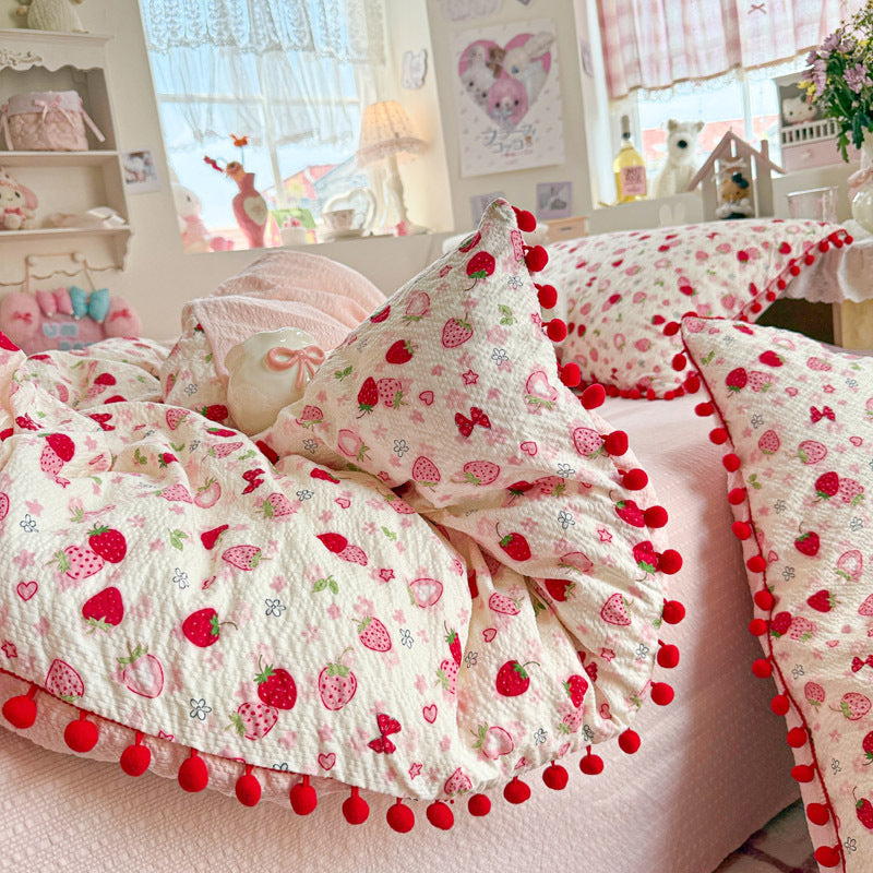 Heart Patterned Decorative Pillow and Duvet Cover Set Homeandso