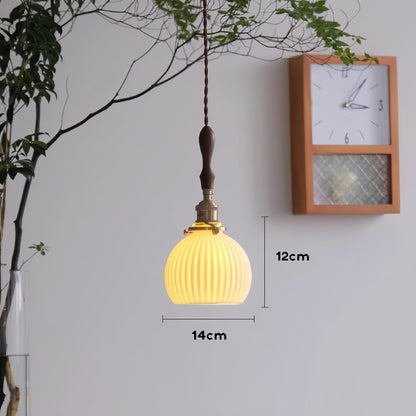 Vintage-Style Glass Pendant Lamp