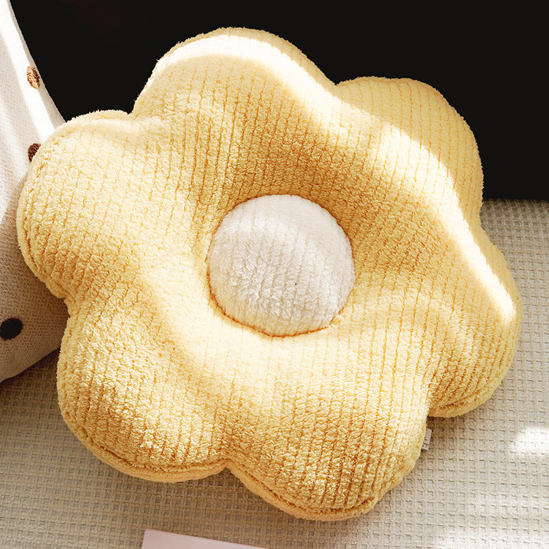 Artistic Animal-Themed Decorative Lumbar Pillow