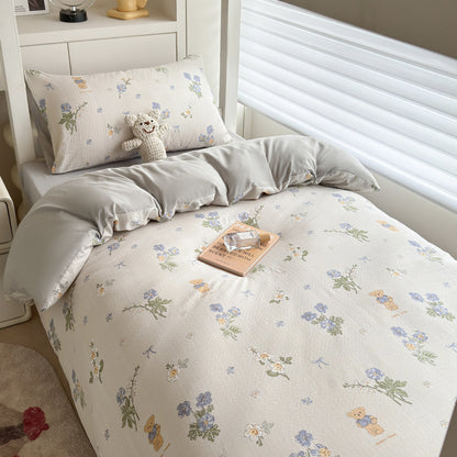 Polka Dot Comforter and Pillow Set