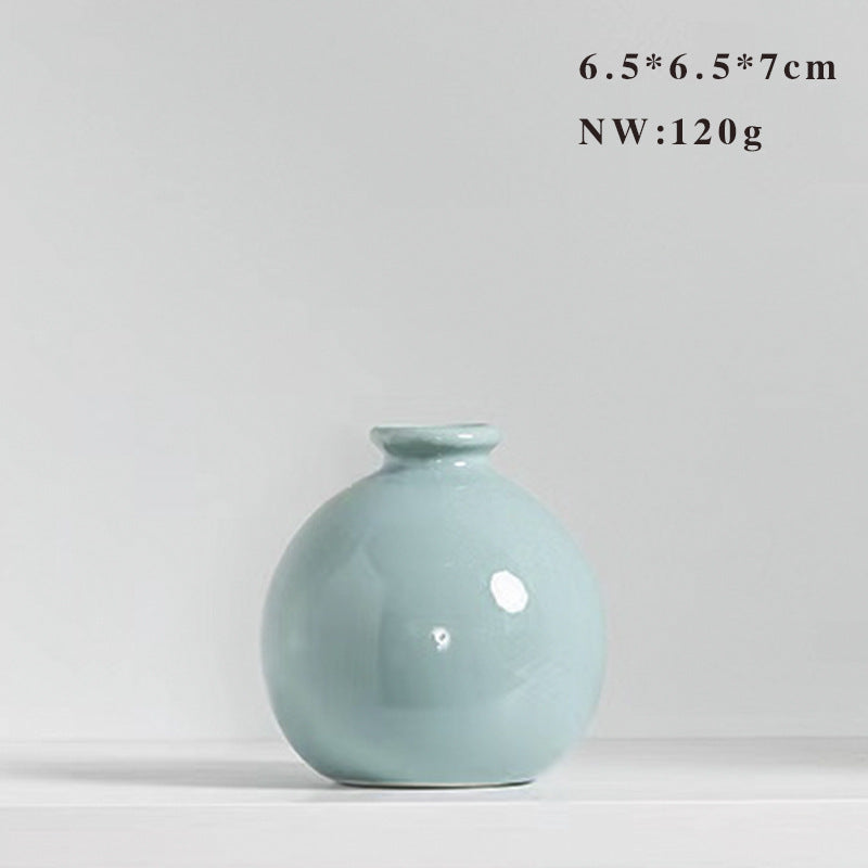 Minimalist Ceramic Decorative Vase Homeandso