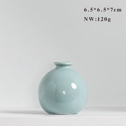 Minimalist Ceramic Decorative Vase Homeandso