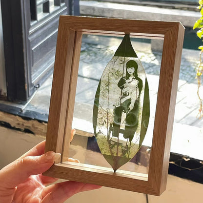 Artistic Leaf Frame